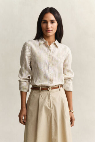 Chemise en lin rayée à la coupe classique
