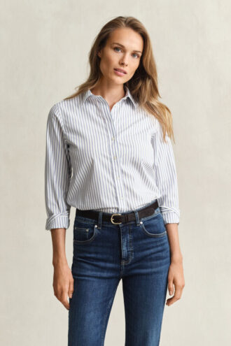 Chemise en popeline rayée à la coupe classique